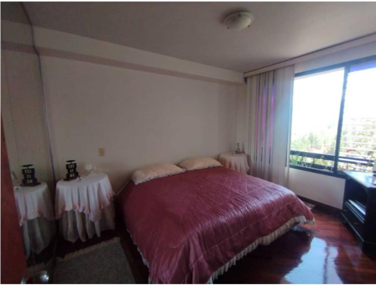 Apartamento en venta en Los Naranjos, Baruta | 3 habitaciones, 176 m² y vista al Ávila