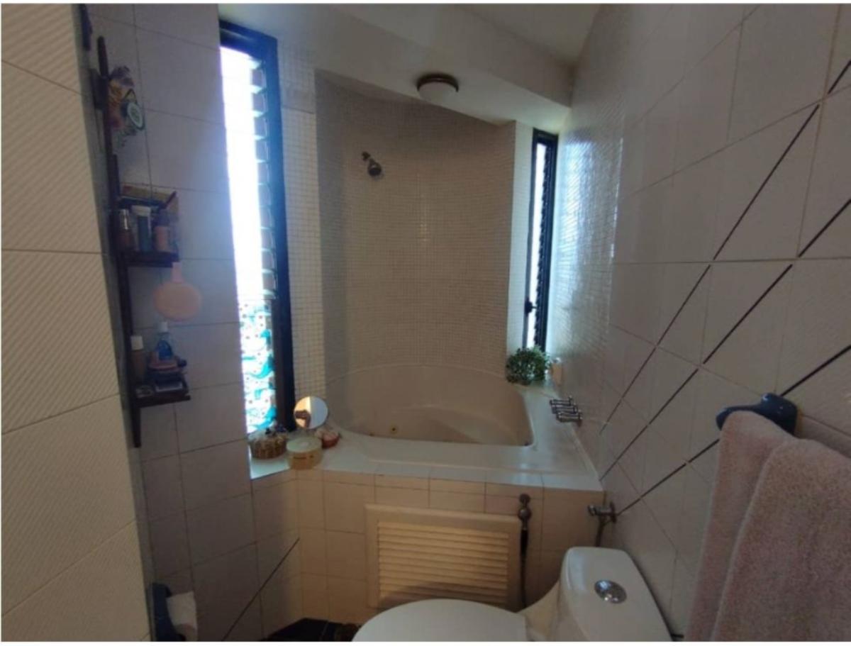 Apartamento en venta en Los Naranjos, Baruta | 3 habitaciones, 176 m² y vista al Ávila