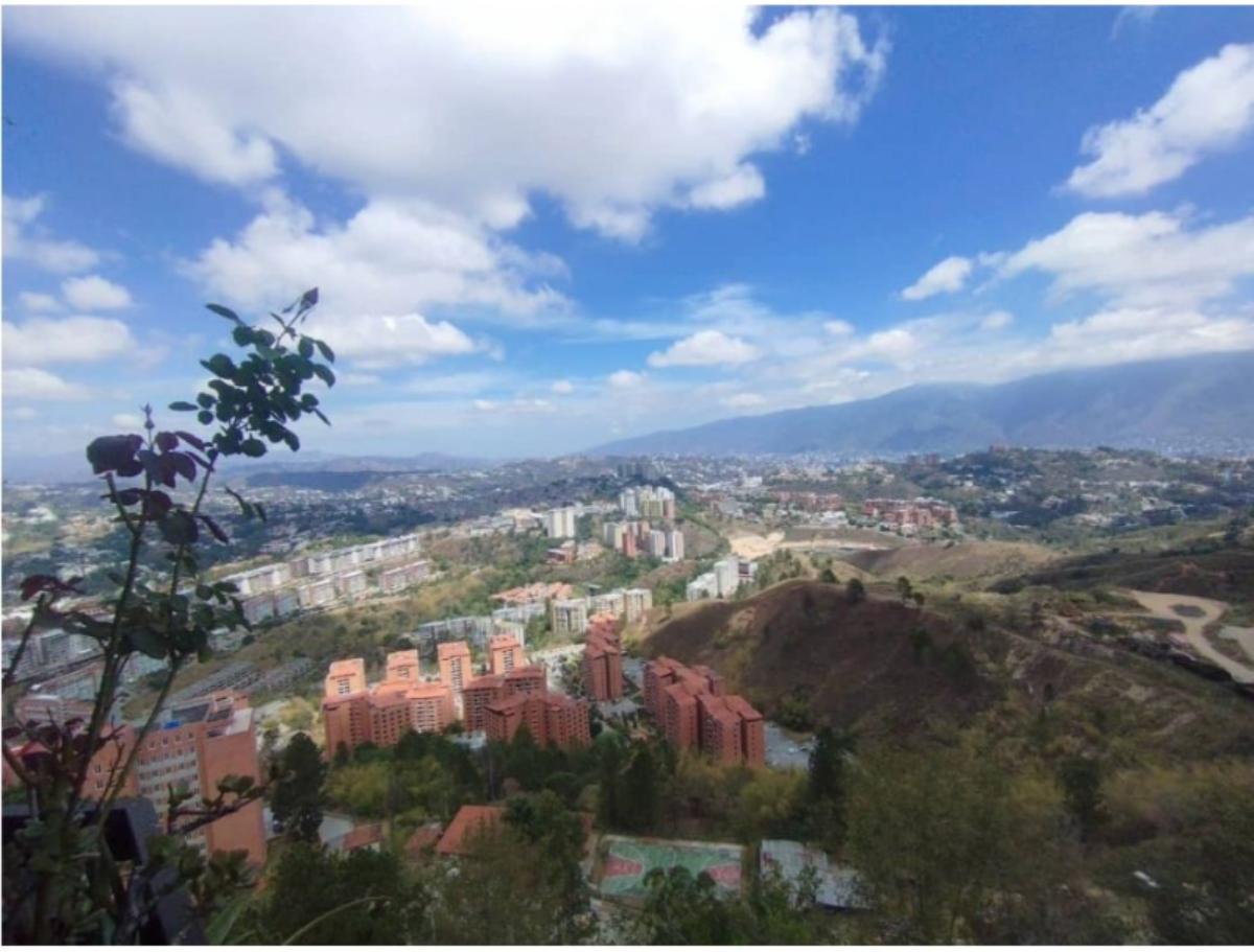 Apartamento en venta en Los Naranjos, Baruta | 3 habitaciones, 176 m² y vista al Ávila