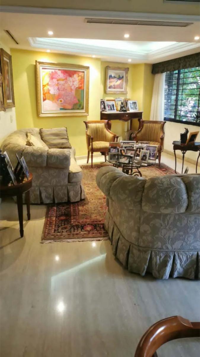 Apartamento en venta en Sebucán, Sucre | 4 habitaciones con baño y vestier