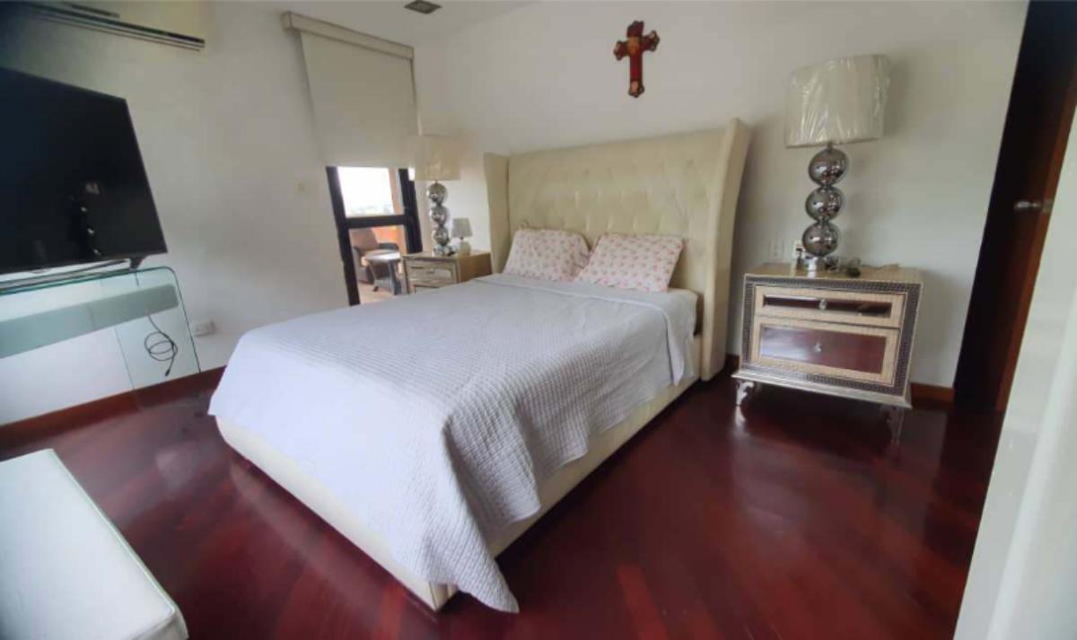 Penthouse amoblado en alquiler en Alta Florida | 403 m² y vista 360°