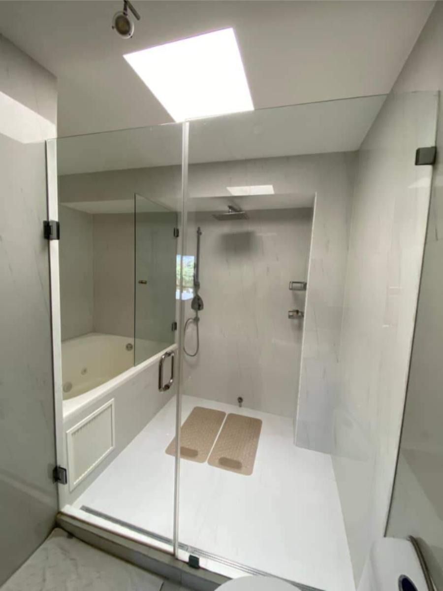 Penthouse amoblado en alquiler en Alta Florida | 403 m² y vista 360°