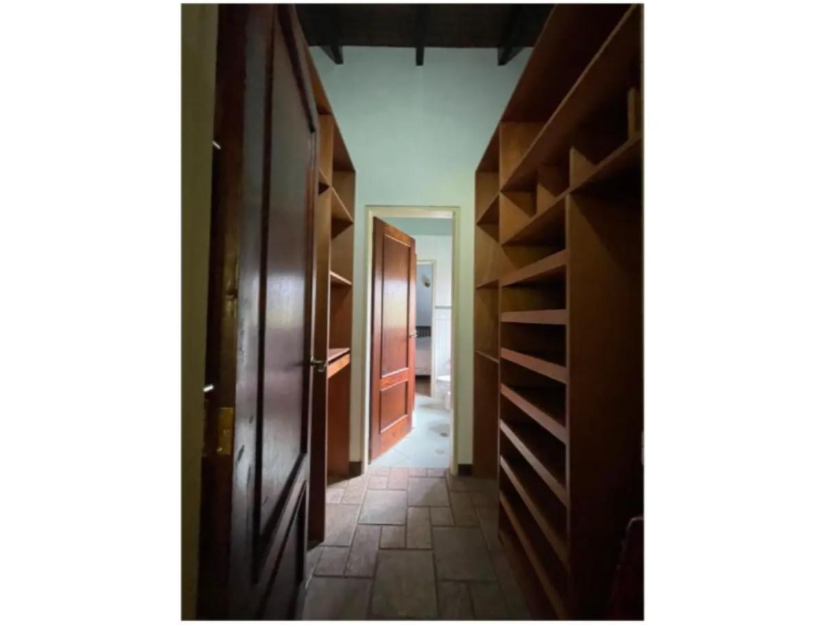 Casa en venta en Alto Prado, Baruta | 4 habitaciones, 350 m² y vista al Ávila