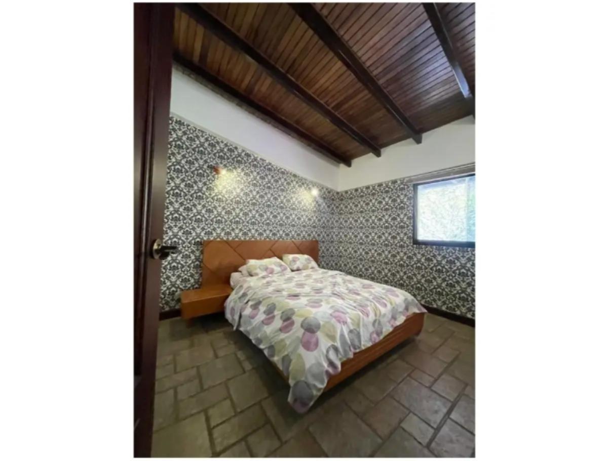 Casa en venta en Alto Prado, Baruta | 4 habitaciones, 350 m² y vista al Ávila