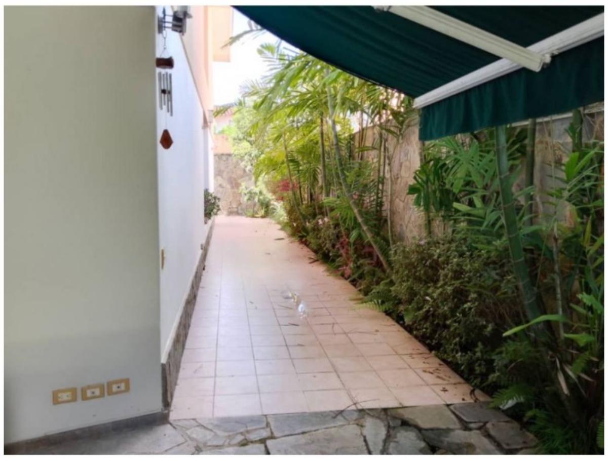 Casa en venta en Lomas de La Lagunita, El Hatillo | 5 habitaciones y 400 m²