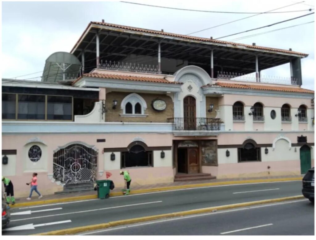 Centro gastronómico en venta en El Hatillo | 1.680 m² de construcción